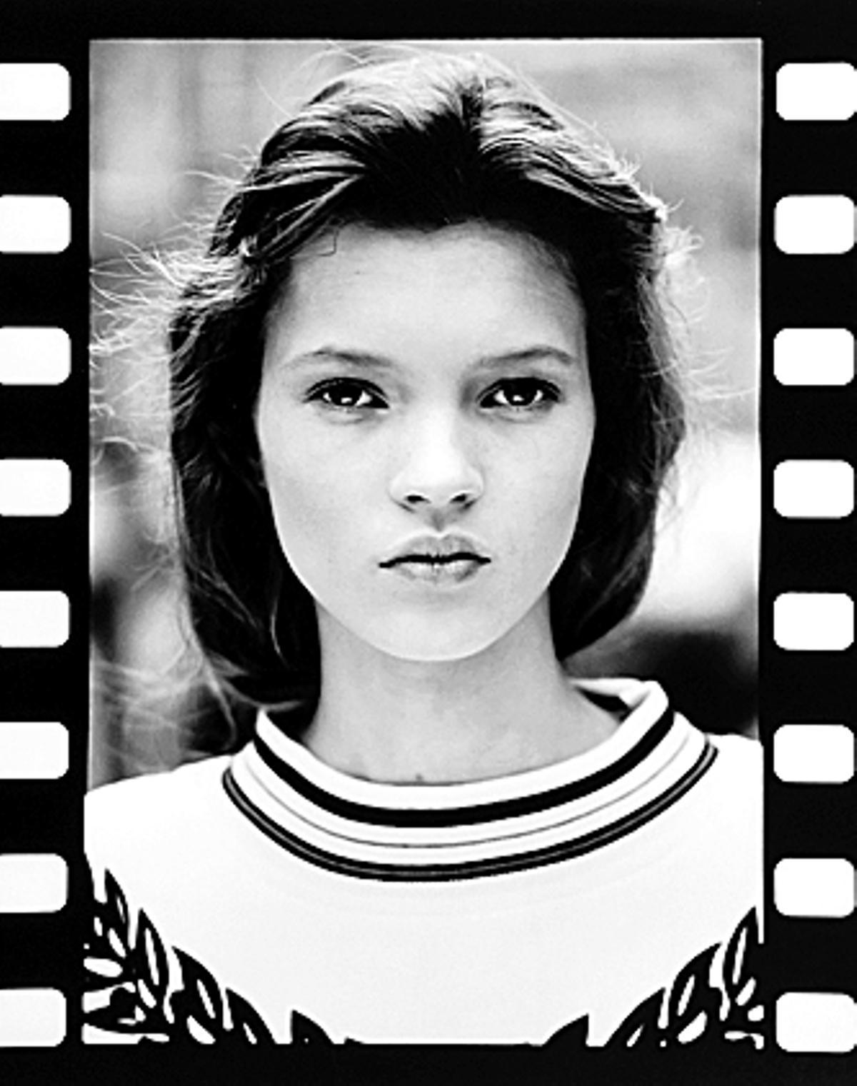 KATE, PRIMERA SESIÓN. Su primera sesión de fotos, a cargo de David Ross, fue en 1988. Tenía 14 años. KATE, PRIMERA SESIÓN. Su primera sesión de fotos, a cargo de David Ross, fue en 1988. Tenía 14 años.