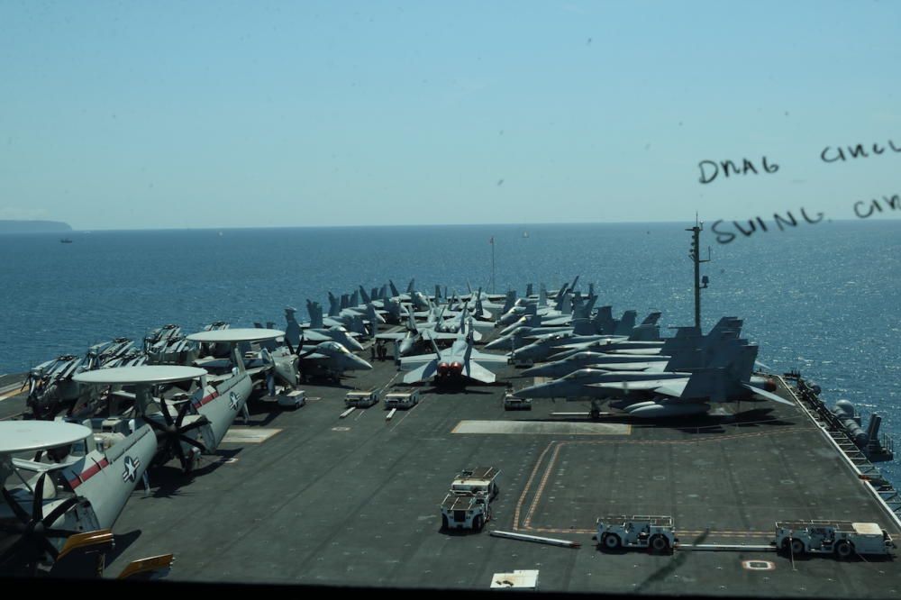 Visita al portaaviones 'USS Abraham Lincoln', de visita en Palma