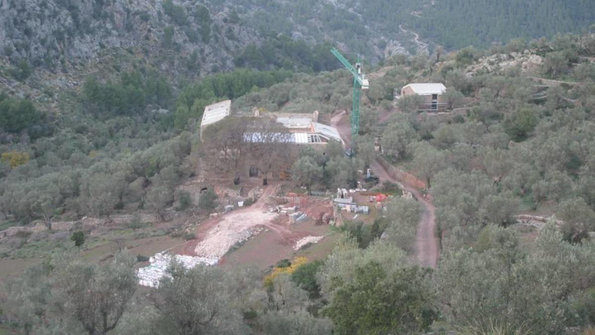 Vista general de la finca de Bàlitx d'Enmig, cuando se iniciaron los movimientos de tierra.