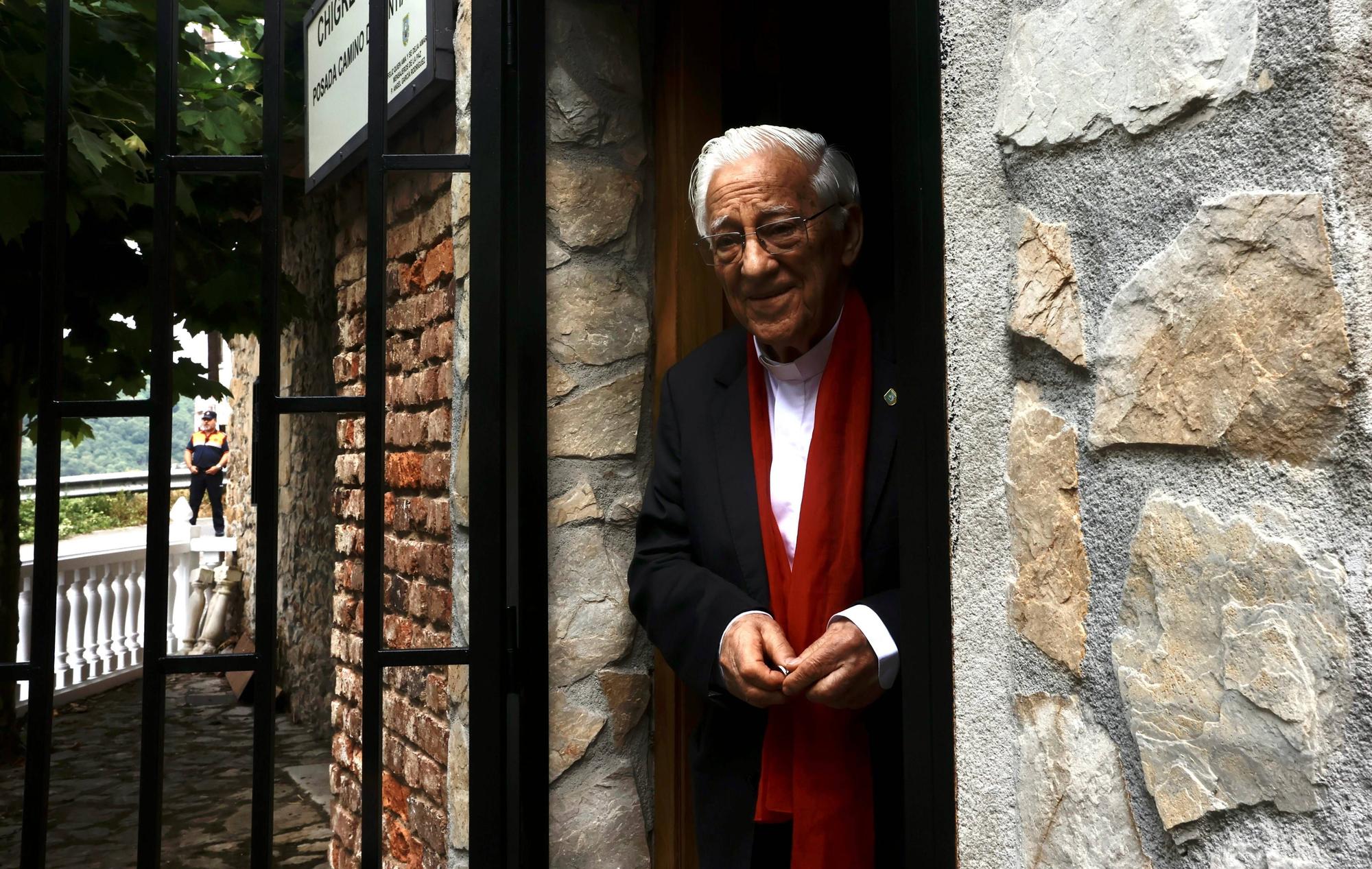 El Padre Ángel, profeta en su tierra en el 100º aniversario de la iglesia de La Rebollada