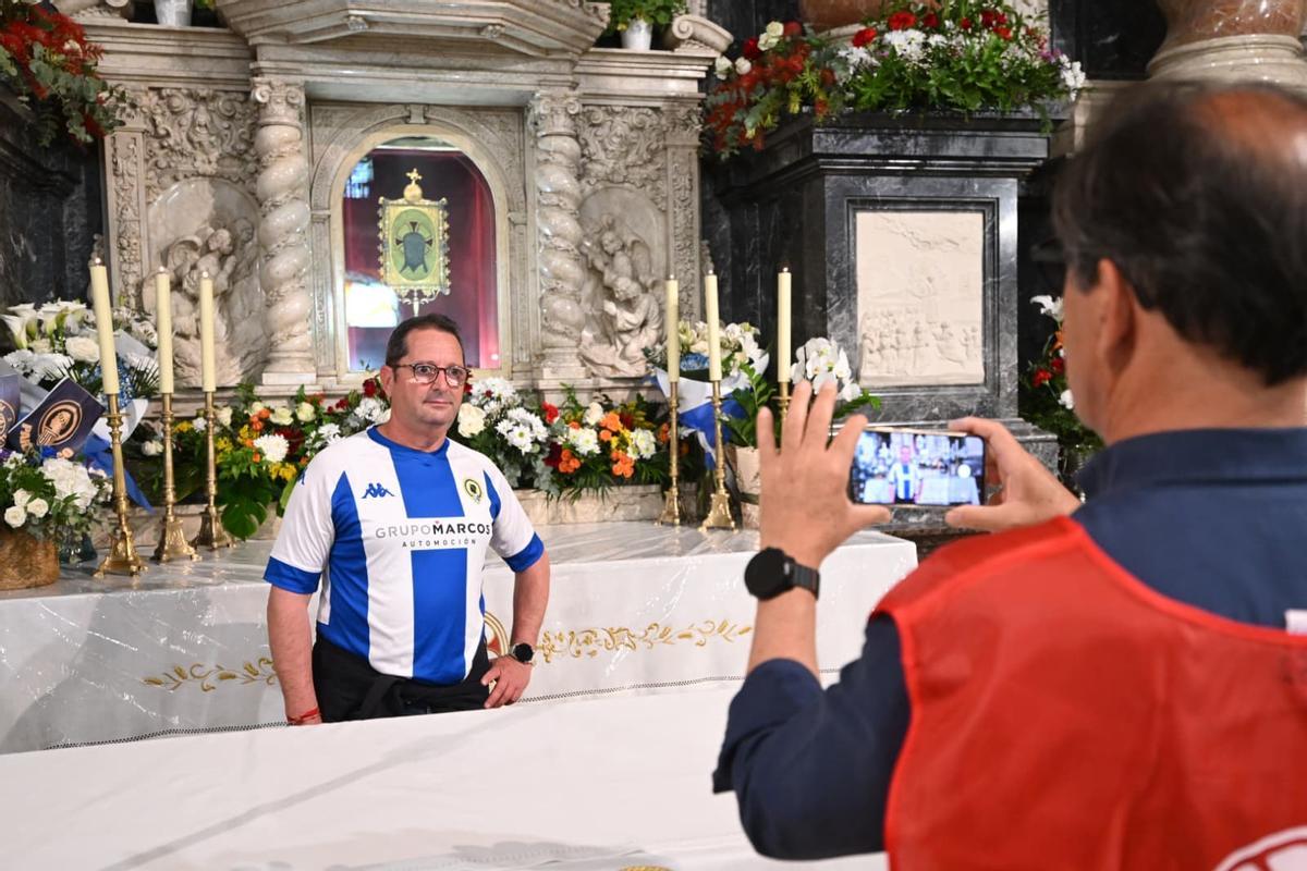 Así se vive el último día de Santa Faz en Alicante