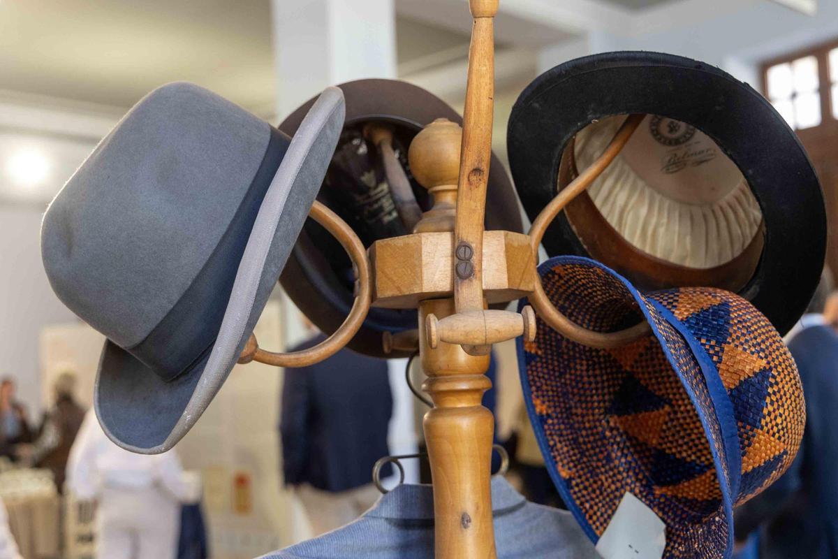 Cien años de agentes comerciales en Alicante: una exposición recorre su legado Cien años de agentes comerciales en Alicante: una exposición recorre su legado