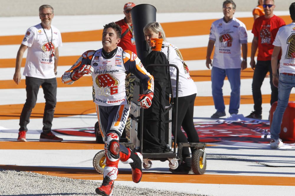 Márquez celebra su cuarto campeonato de MotoGP