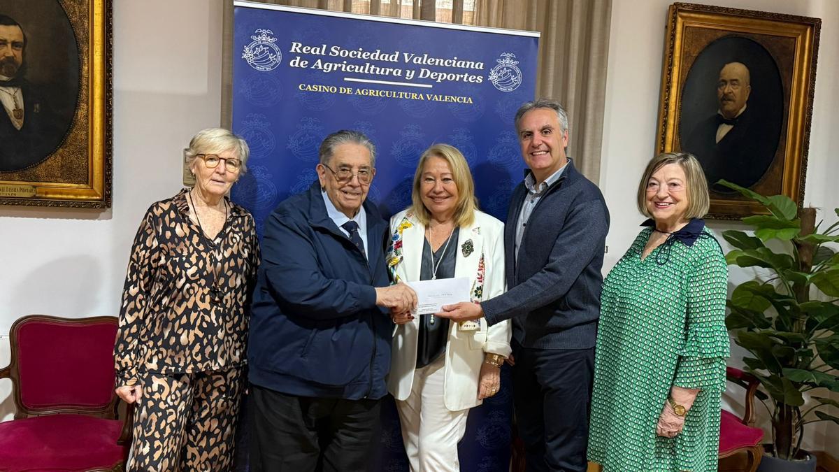 Carmen Espinosa, Manuel Sánchez Luengo, Eduardo García Ribera, Mari Carmen Martínez y Armandina Cajigal.