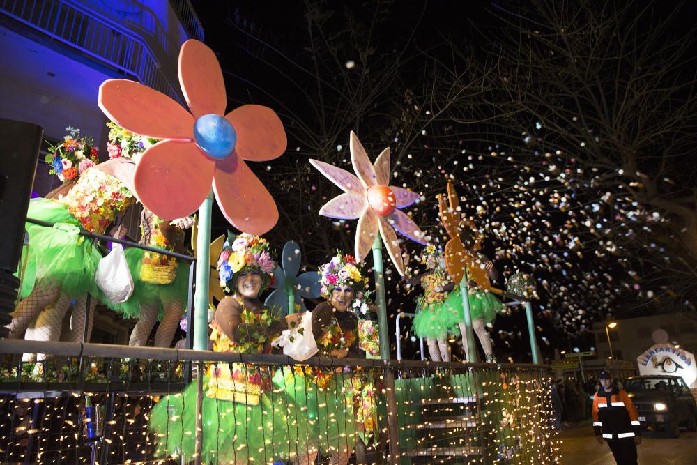 El carnaval de Llançà uneix port i vila