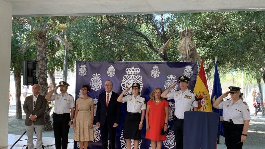 Málaga acoge la exposición por el 40 aniversario de la mujer en la Policía Nacional