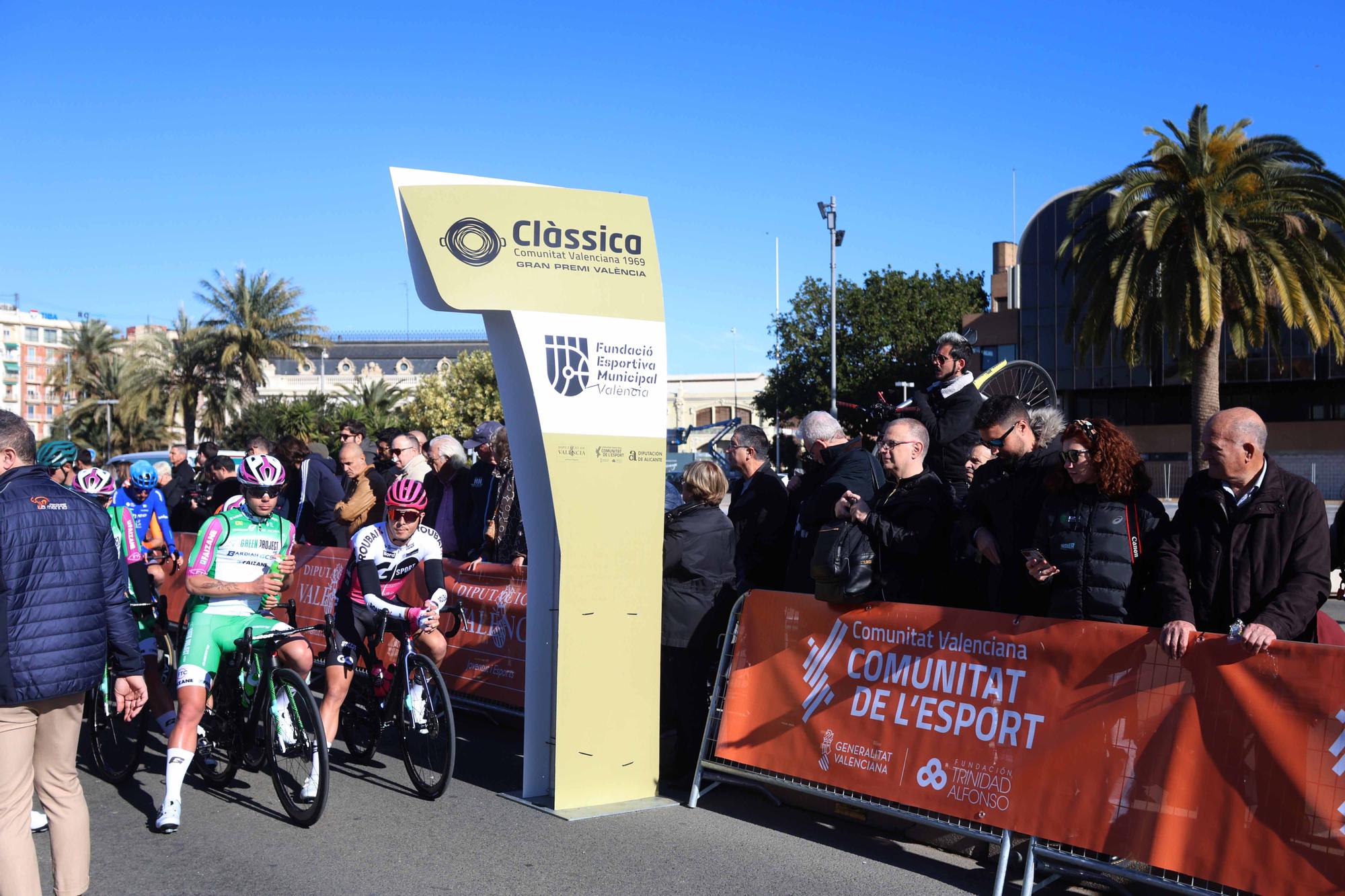 Salida de la Clàssica Ciclista Comunitat Valenciana 1969. Gran Premi València