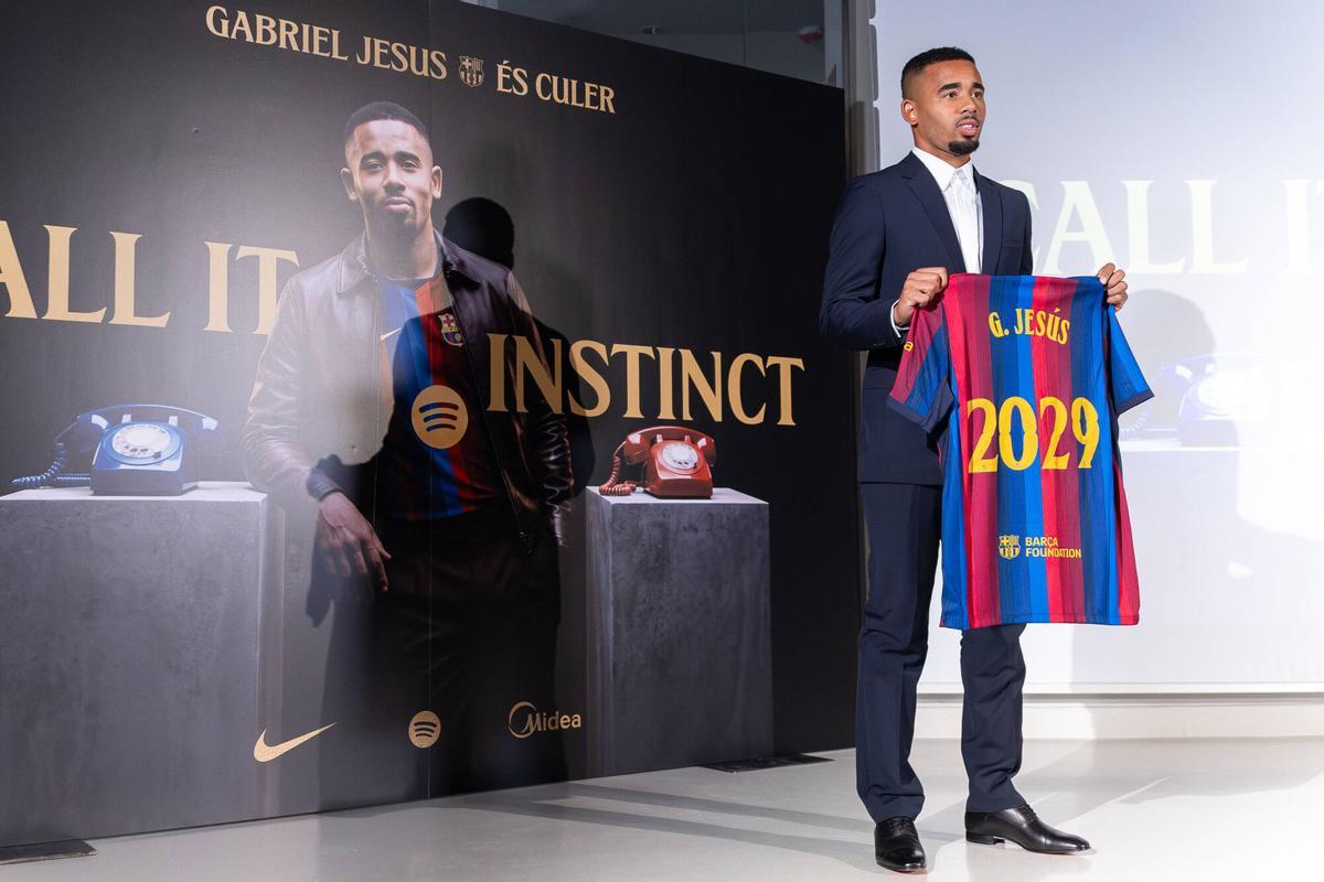 Gabriel Jesús, durante su presentación.