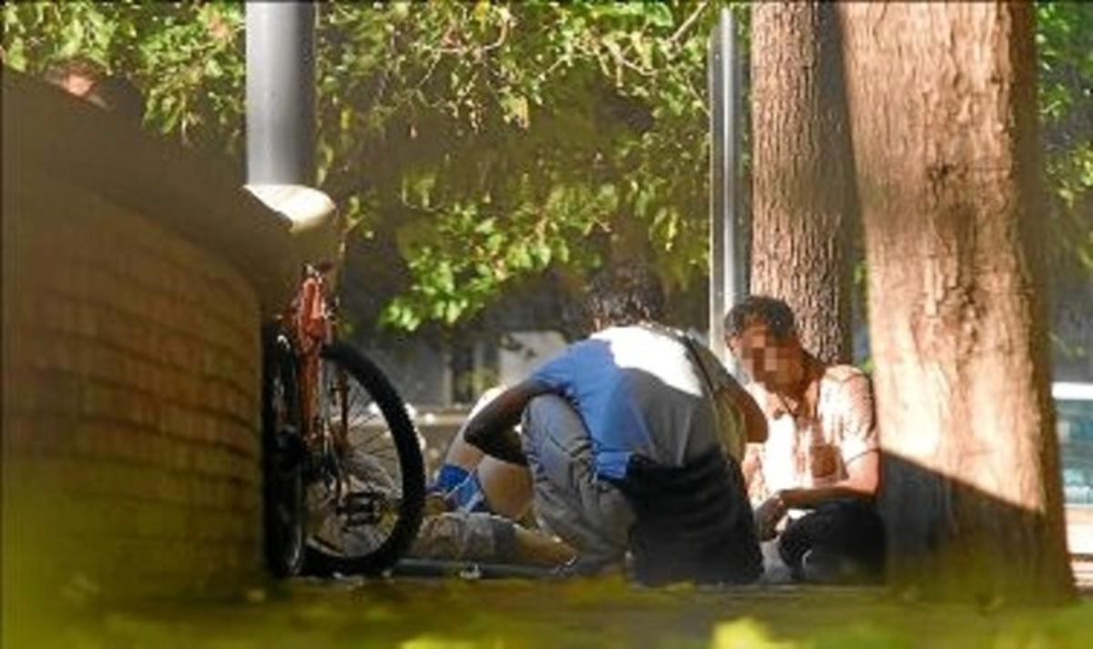 Lajuntament reconeix que la narcosala Baluard sha de traslladar_MEDIA_1 Lajuntament reconeix que la narcosala Baluard sha de traslladar_MEDIA_1