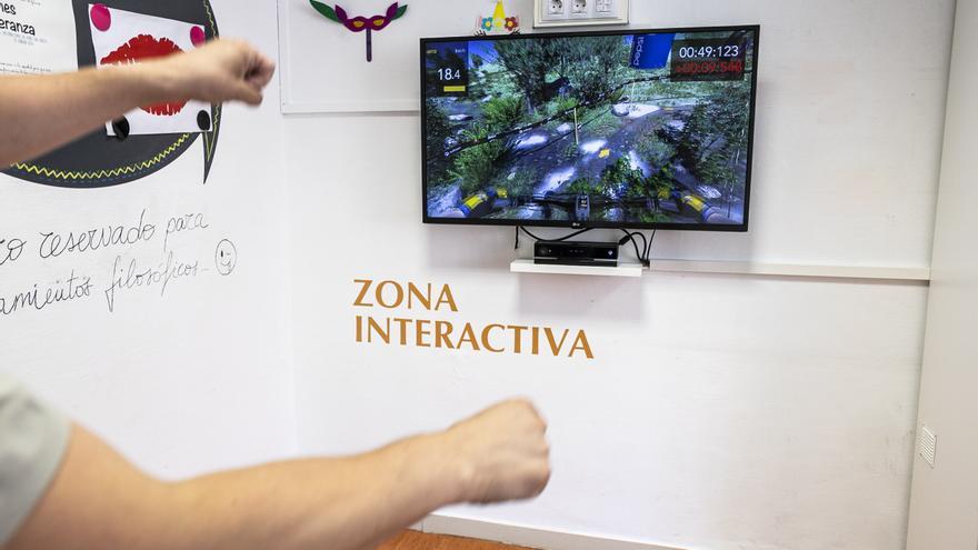Un videojuego hará más entretenida la espera en las salas de Oncopediatría del hospital Miguel Servet de Zaragoza