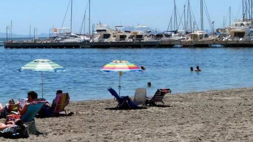 Uno de los tramos de la playa de Villananitos, en San Pedro. | L.O.