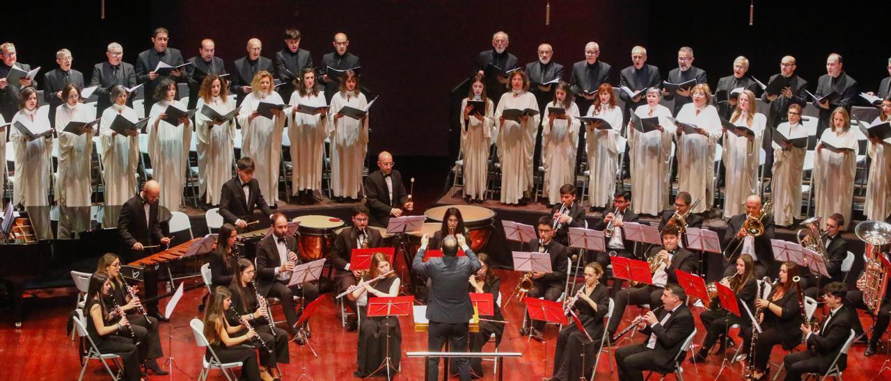 Concierto del Coro Liceo y Banda Unión Musical de Meaño en Vilagarcía