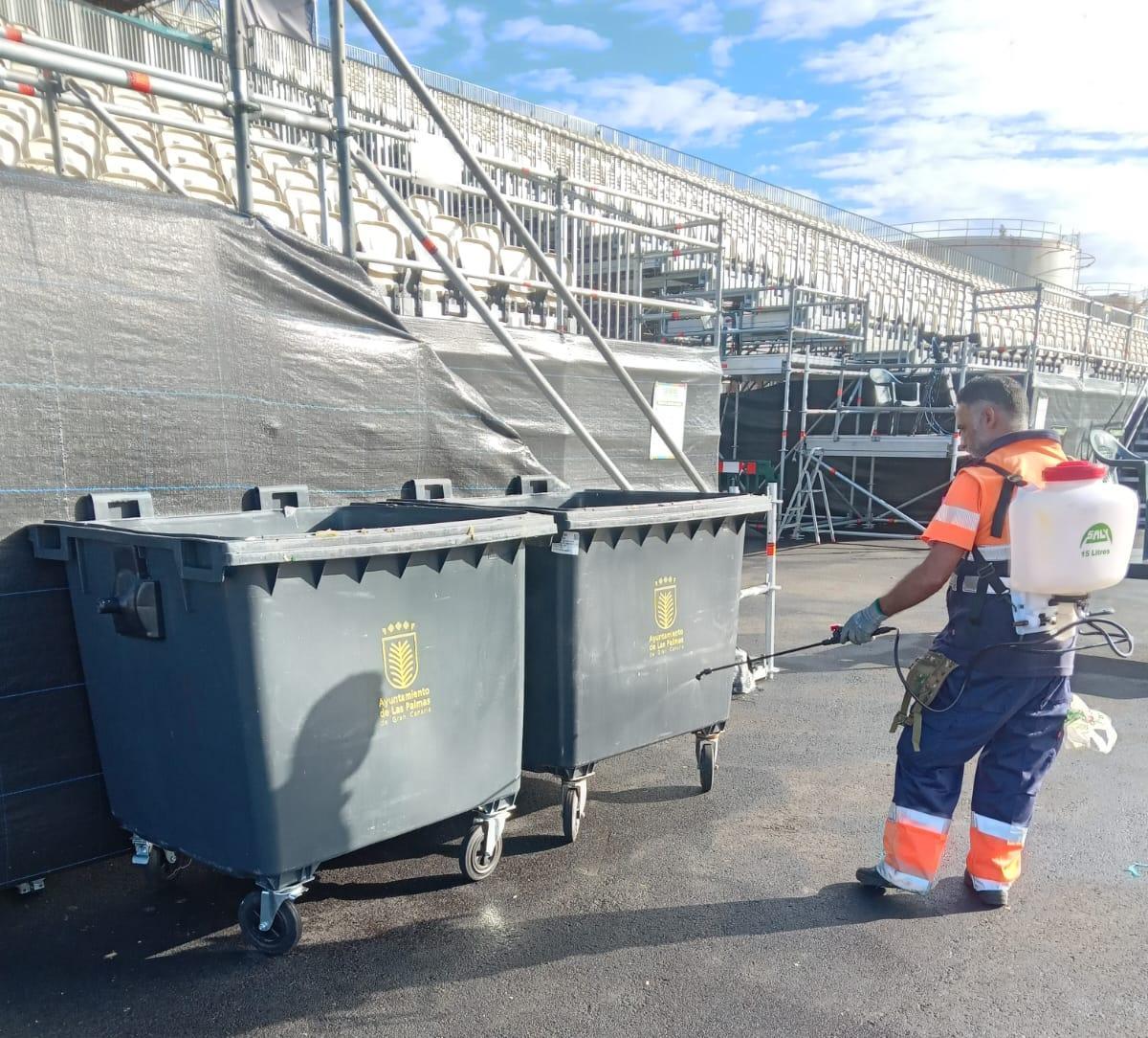 Limpieza recoge 330 kilos menos de residuos durante las dos primeras semanas del Carnaval en comparación con 2023