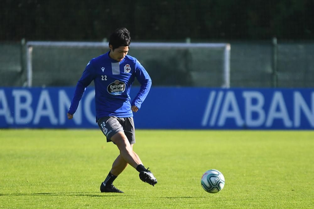 Lampropoulos y Montero se reincorporaron al entrenamiento este miércoles. Hoy, jueves, lo hizo el internacional japonés.