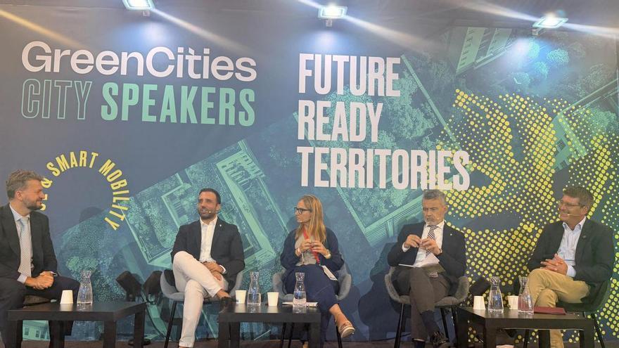 Ontinyent presume en GreenCities de sus datos: el bus gratuito supera los 200.000 usos y los residuos caen un 65%