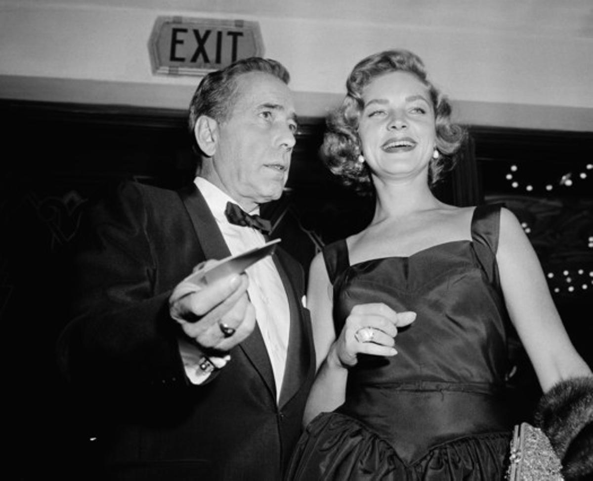 Humphrey Bogart i Lauren Bacall en l’estrena d’’Horas desesperadas’, a Los Angeles.