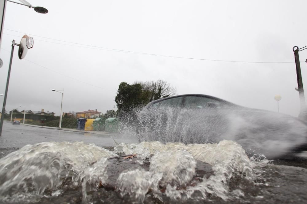 Los efectos del temporal "Ana" en Asturias