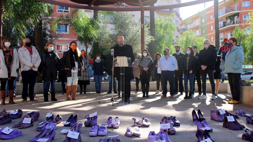 Dénia recorda a les víctimes de la violència masclista