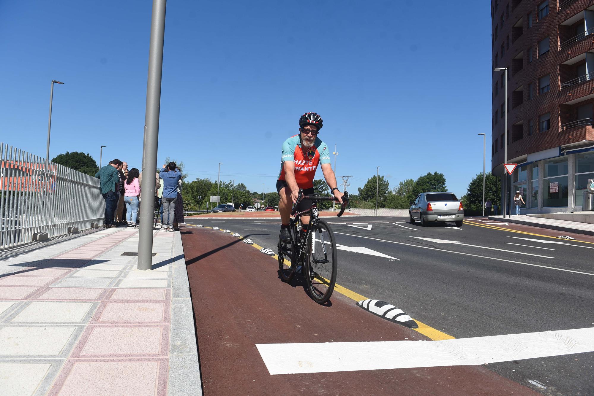 Siero inaugura los nuevos accesos a la Pola, una de las grandes obras del mandato en la capital de Siero