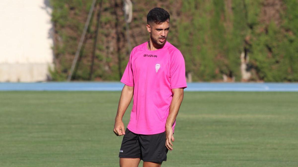 Iván Navarro: &quot;Este equipo no es de Segunda B, el Córdoba CF debe estar mucho más arriba&quot;