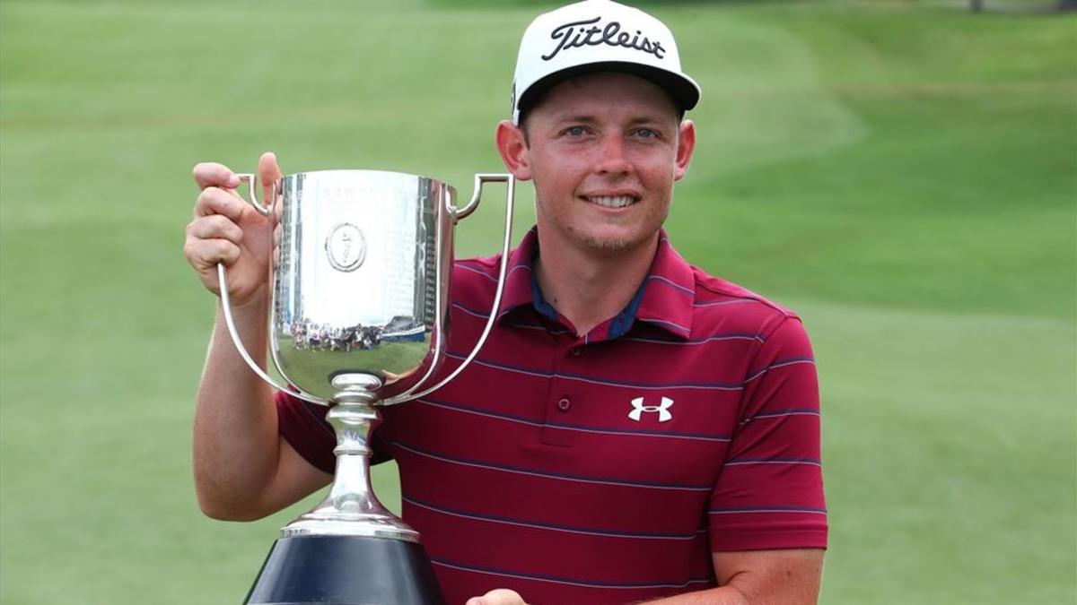 Cameron Smith, con su trofeo en Australia