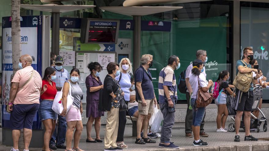 Coronavirus en Baleares: Los enfermos de covid en las islas superan ya los 2.000 y el 3,7% acaba en el hospital