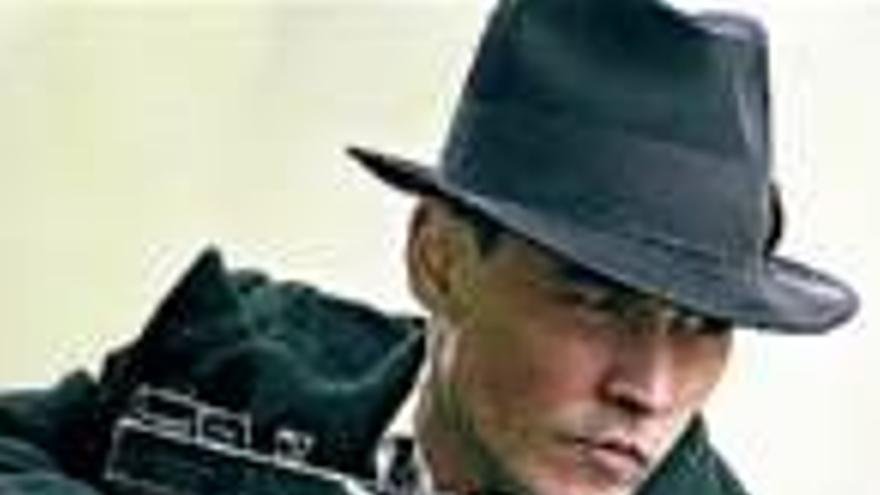 Johnny Depp encarna al ladrón John Dillinger en ´Enemigos públicos´