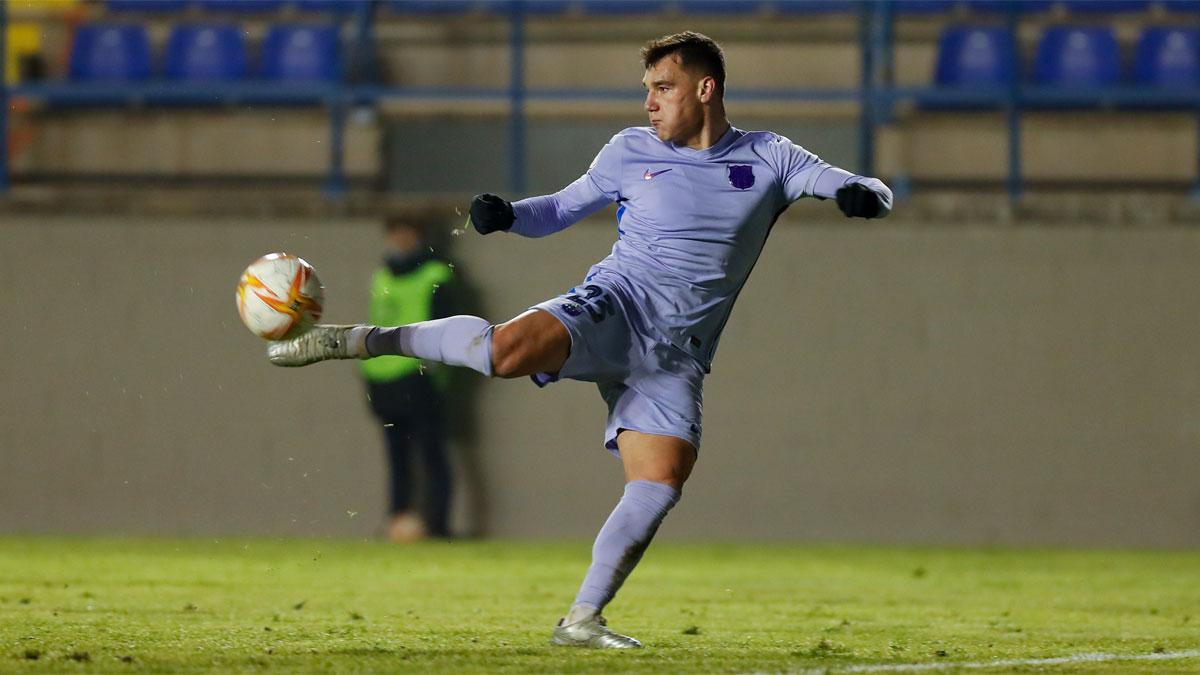 Ferran Jutglà no ha viajado con el primer equipo y seguirá ayudando al Barça B para salir del atolladero