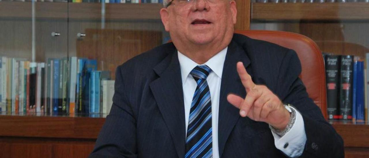 Mario Ricardo Isea Bohórquez.