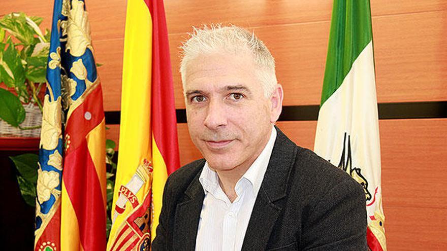 Armando Esteve, Alcalde de Novelda