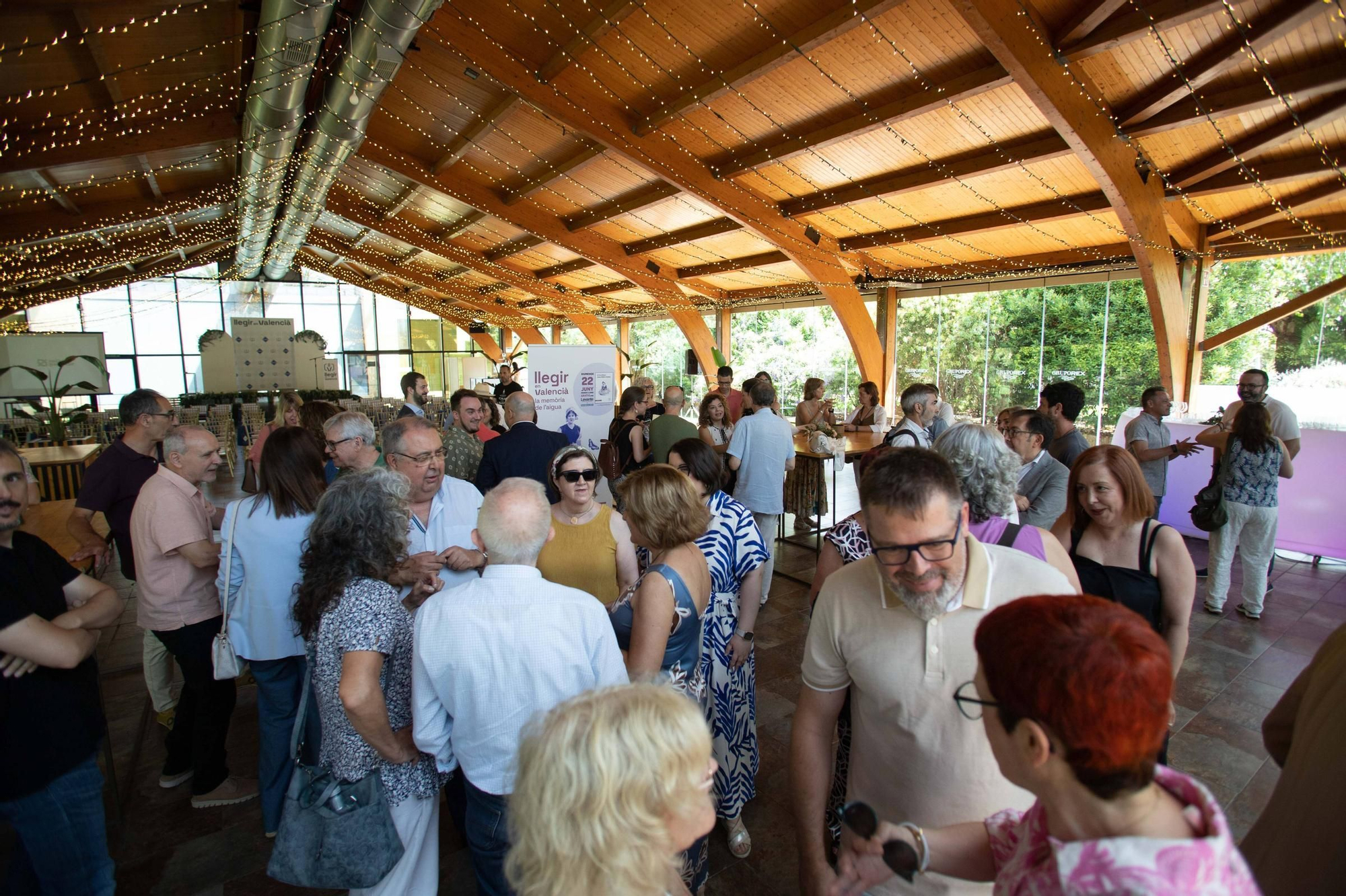 La Fundació Bromera per al Foment de la Lectura presenta la campanya «Llegir en valencià, la memòria de l’aigua» a la Sala Rex d’Alzira