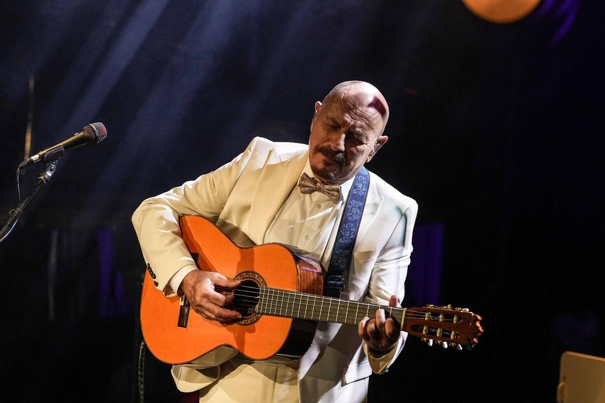 Javier Ruibal se adentra en los años cincuenta