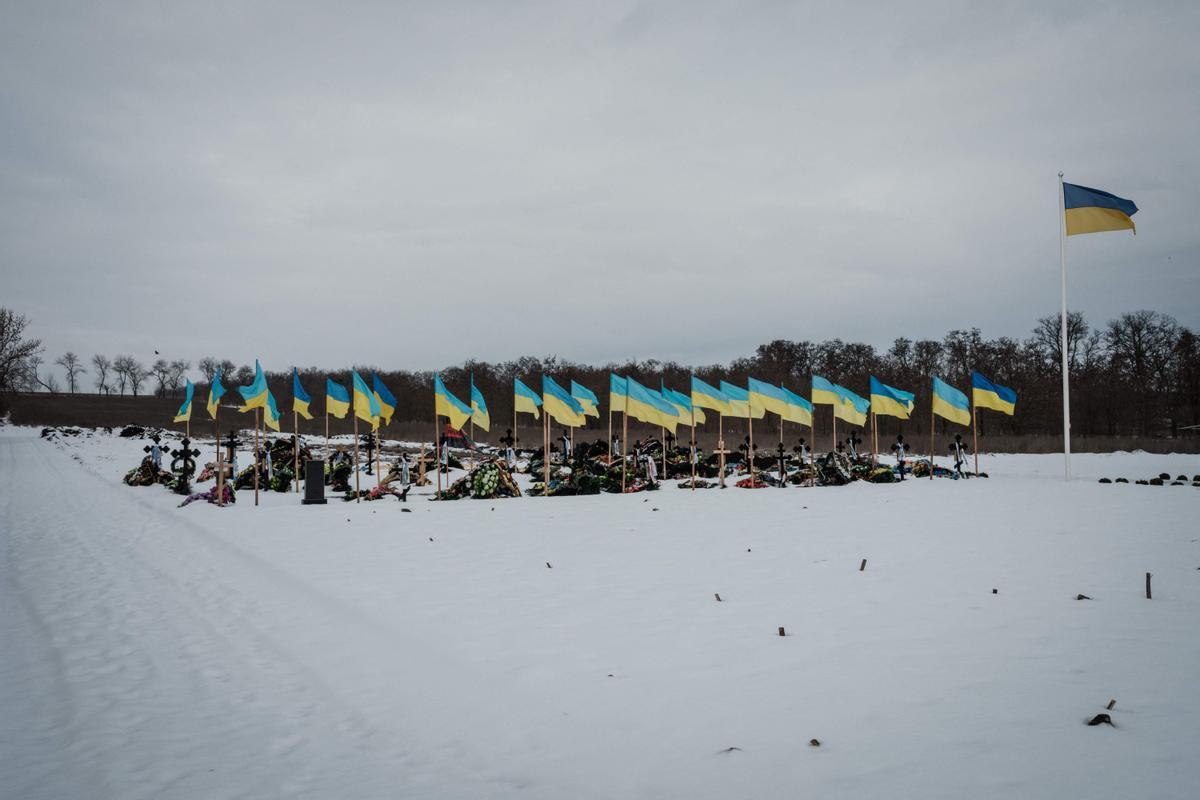 Cementerio en Kramatorsk tras la invasión rusa de Ucrania