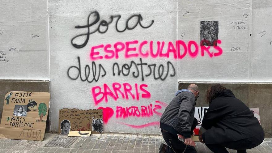 Imagen de una pintada contra la turistificación en València