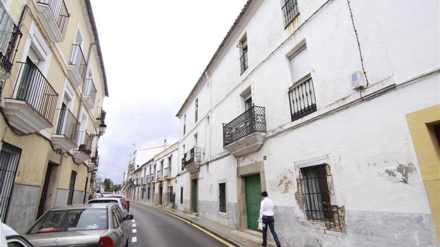 El Gobierno subasta la antigua Comandancia de la Guardia Civil en Cáceres