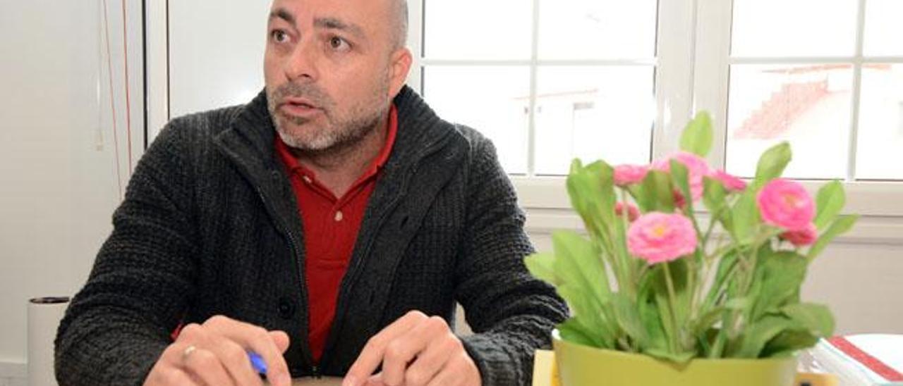 Eduardo Pajuelo, en la sede de la entidad en Ciudad Jardín.