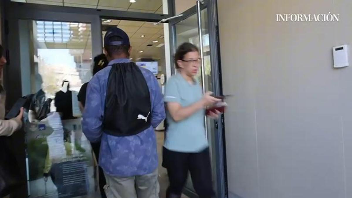 Primer día para presentar documentos en el proceso de regularización de inmigrantes