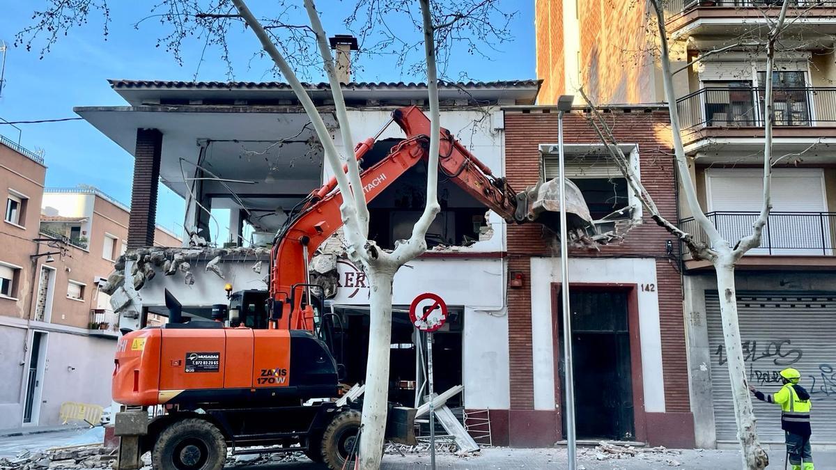 Derribo del centro social ocupado l'Obrera