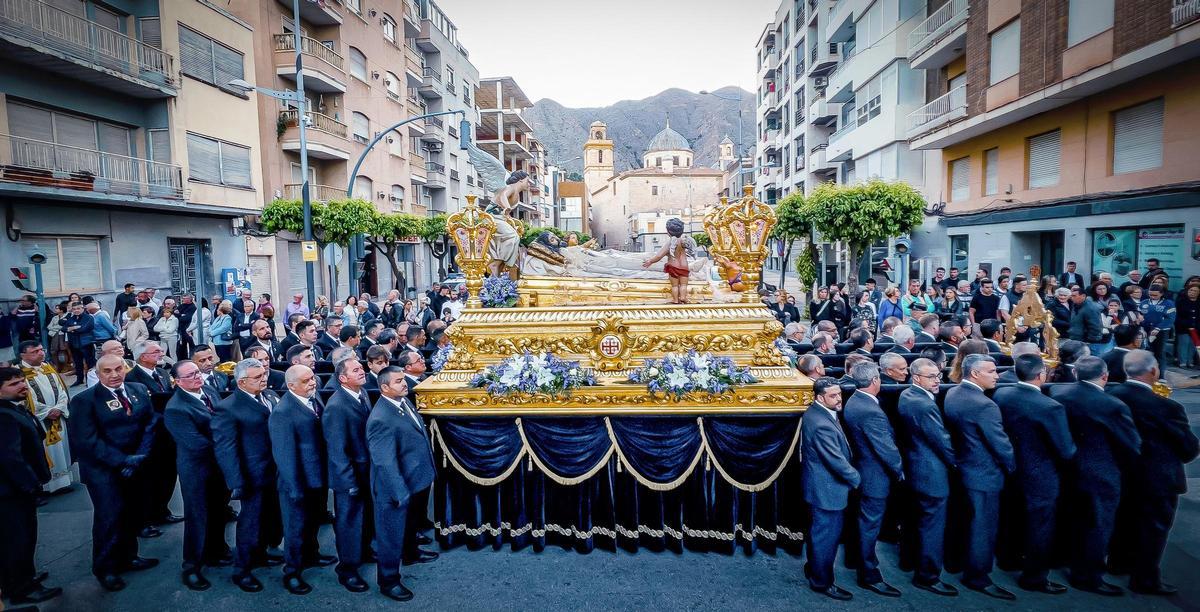 Procesión de la Cofradía del Santo Sepucro.