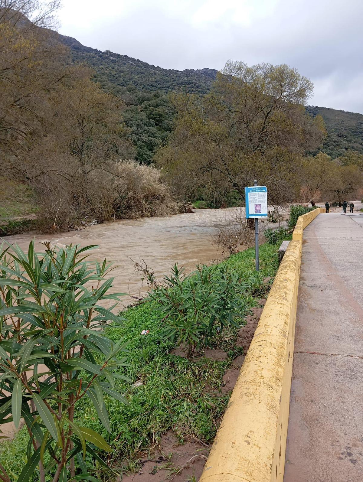 El río Guadiaro, ayer sábado en Jimera