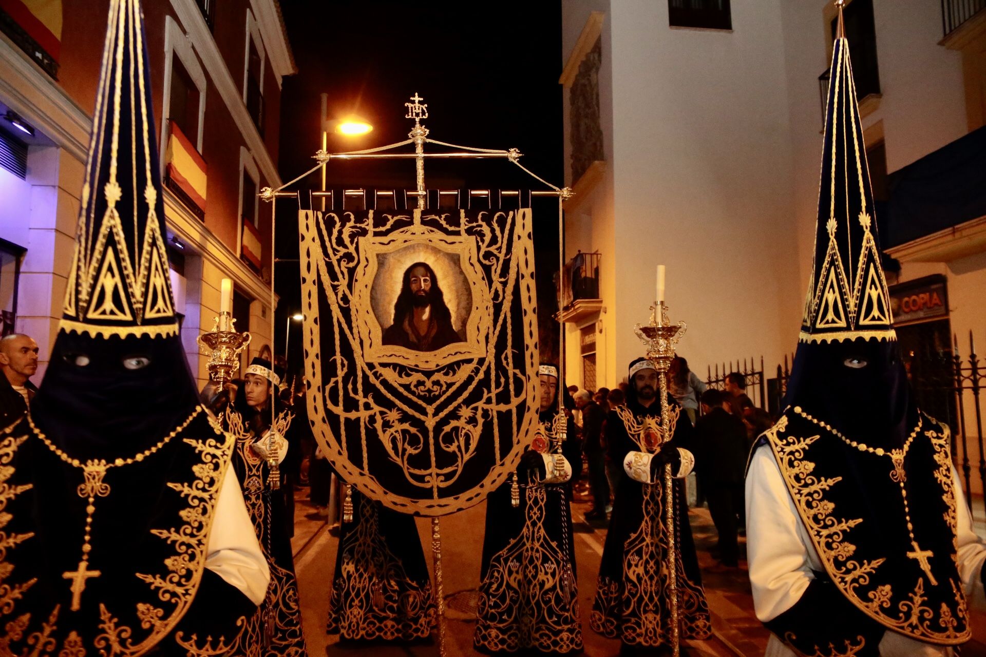 Las mejores fotos de la Peregrinación y los cortejos religiosos de la Santa Misa en Lorca