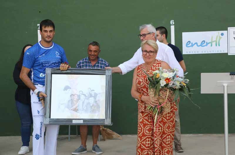 Homenaje despedida de Genovés II