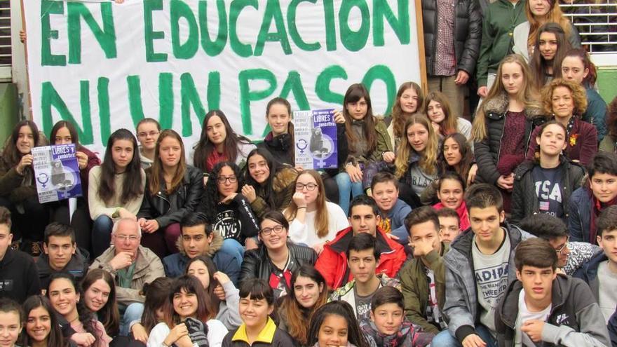 Apoyos a la huelga educativa en los centros gijoneses