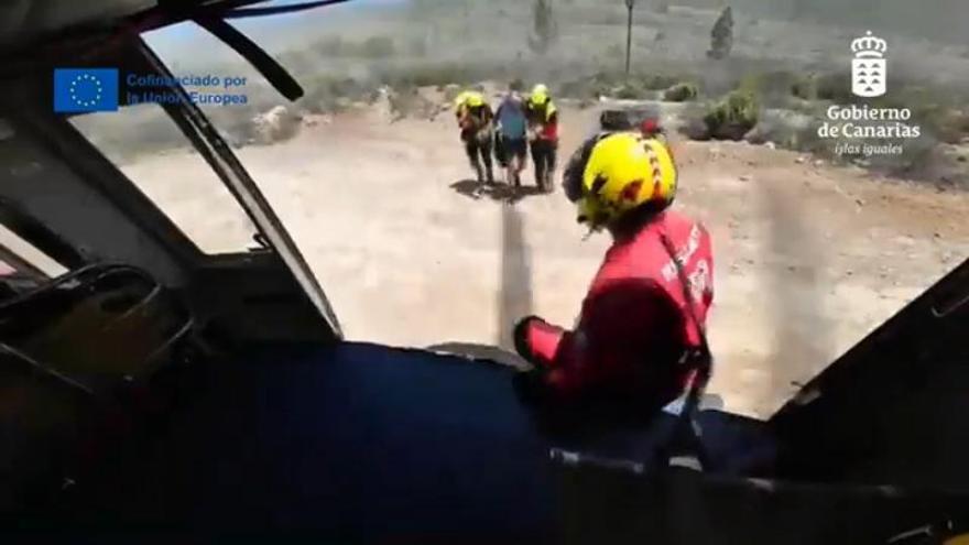 Rescatan en helicóptero a un hombre tras sufrir una reacción alérgica grave en Adeje