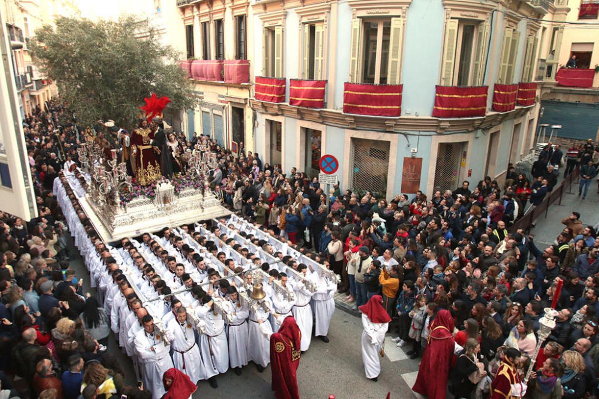 El Prendimiento, el Domingo de Ramos, por la calle Carretería.