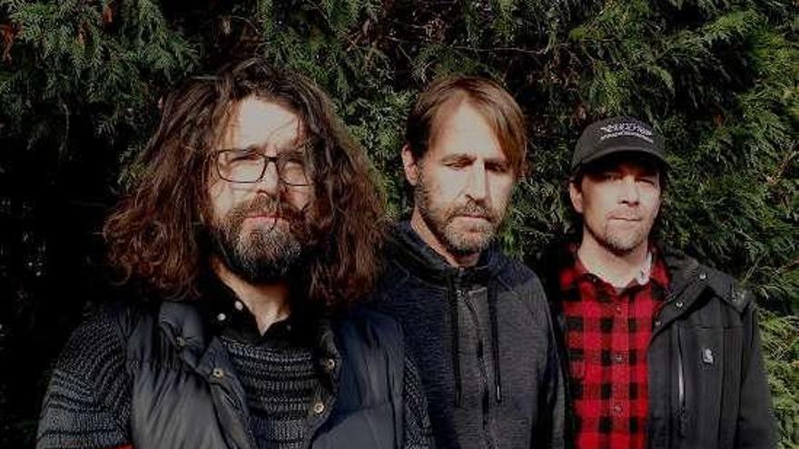 El trío estadounidense Sebadoh, con Lou Barlow a la izquierda.