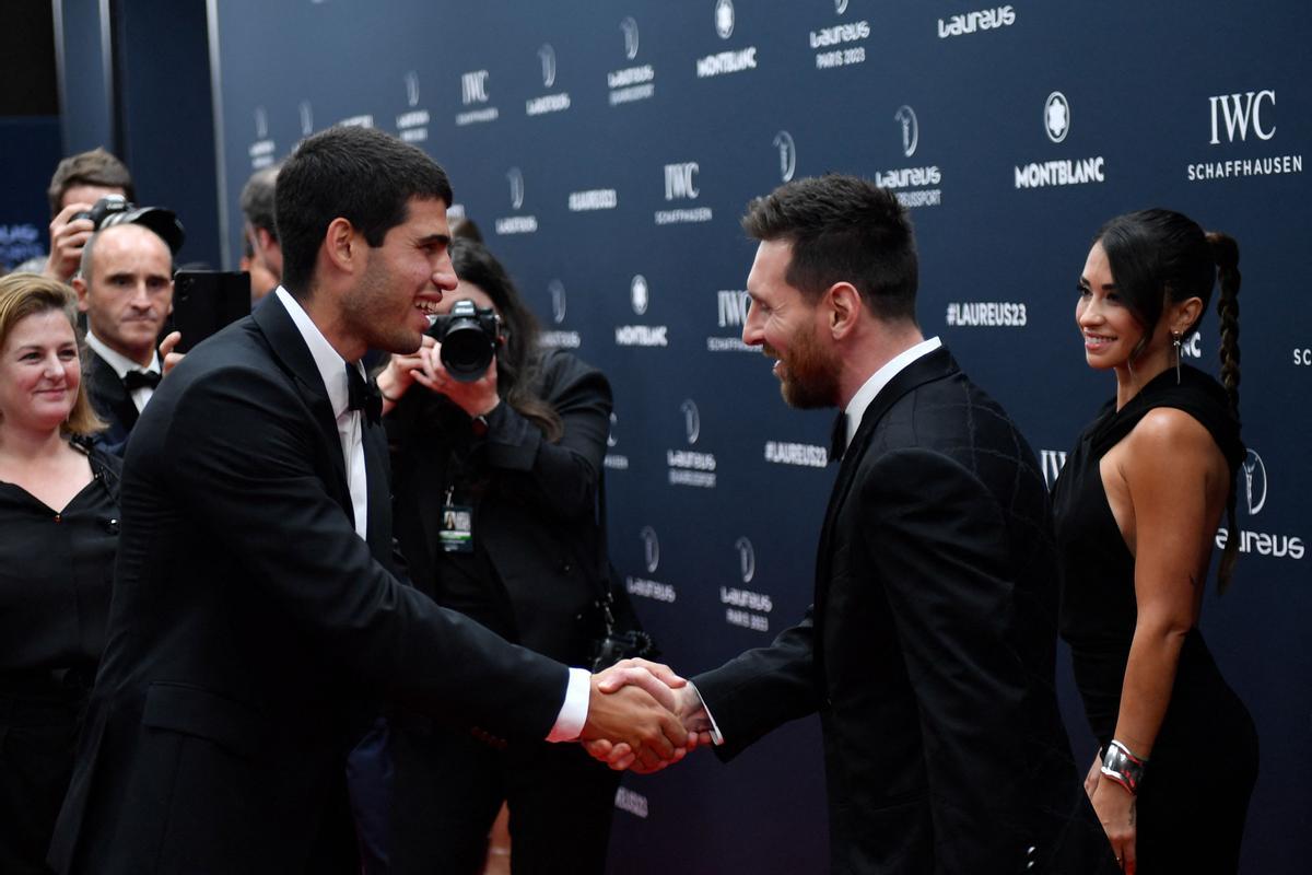 Leo Messi recorda el Barcelona i ignora el PSG al recollir el Laureus