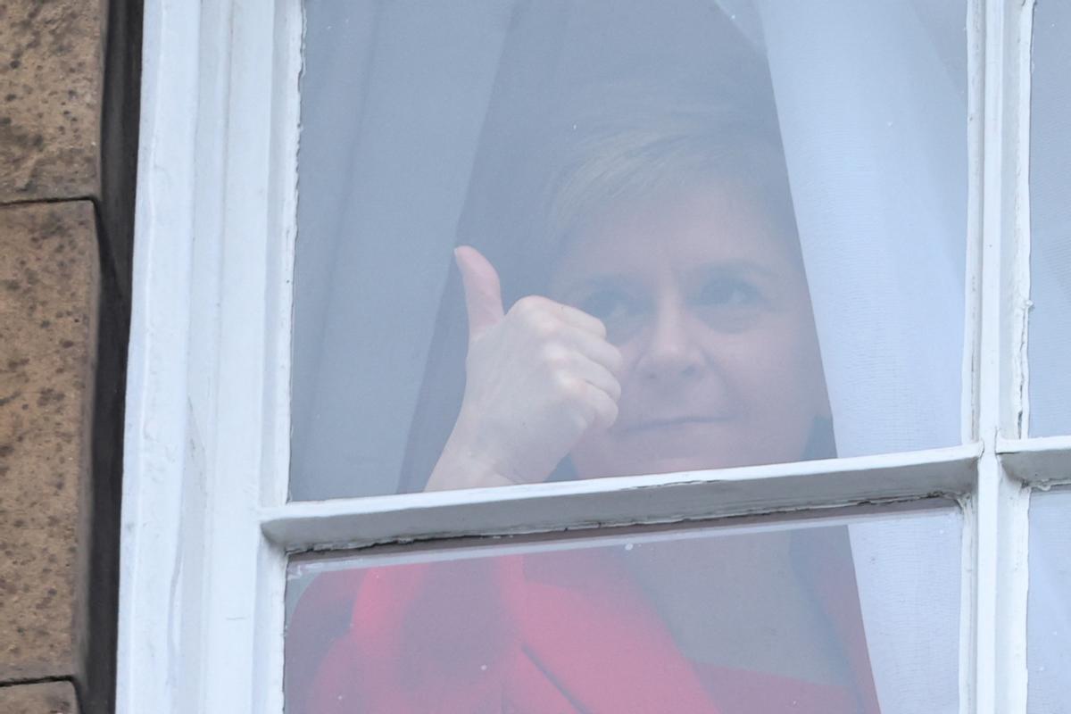 Nicola Sturgeon, ministra principal de Escocia, anuncia por sorpresa su dimisión
