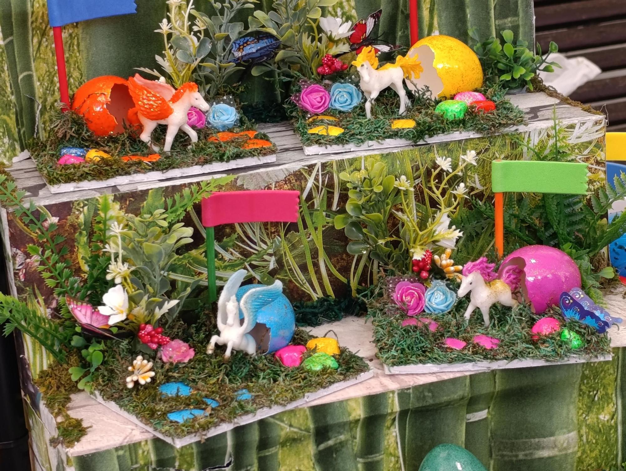 La Pola se llena de Güevos Pintos