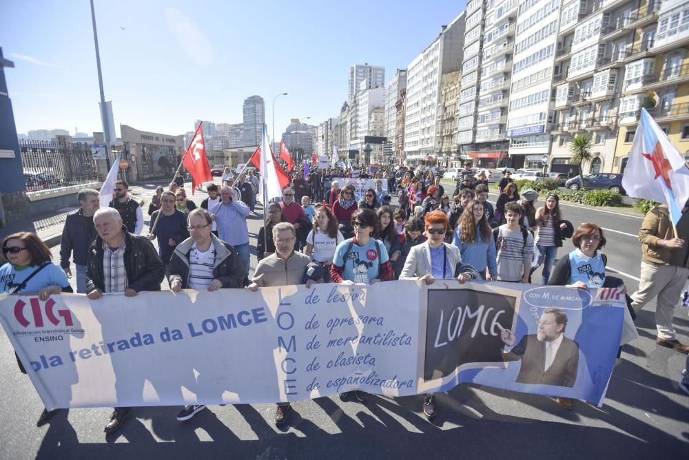 Protestas durante la huelga de enseñanza